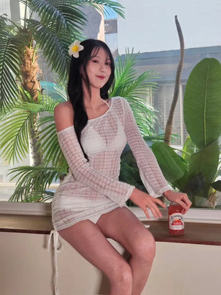 🤍 White off-shoulder embossed see-through cover-up shirring body-covering belly-covering halter neck piece innocent sexy bikini swimsuit set