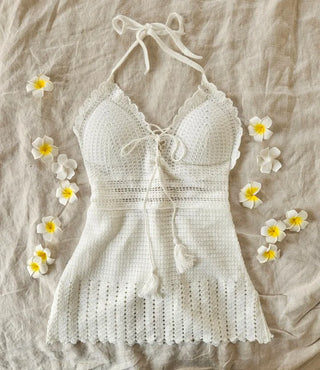 color white crochet backless knit one-piece swimsuit set slim fit body-covering beach look