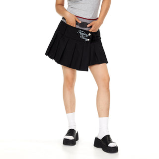 contrast pleated skirt