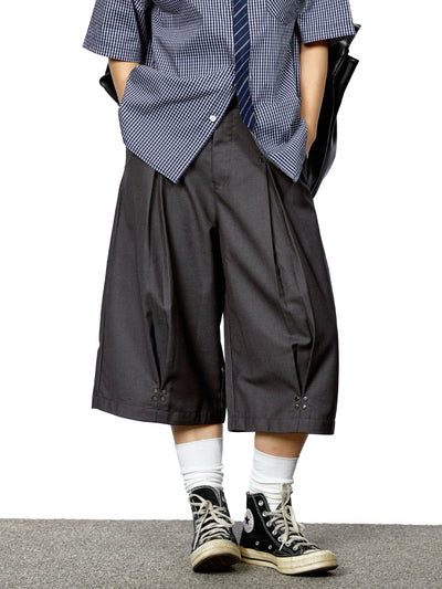 rivet cropped pants