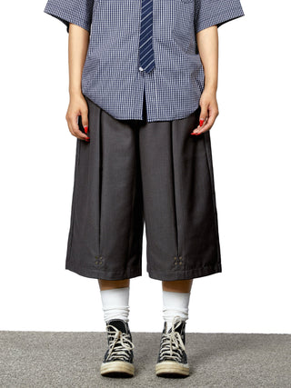 rivet cropped pants