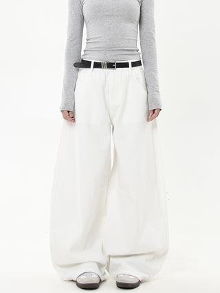 white machete jeans