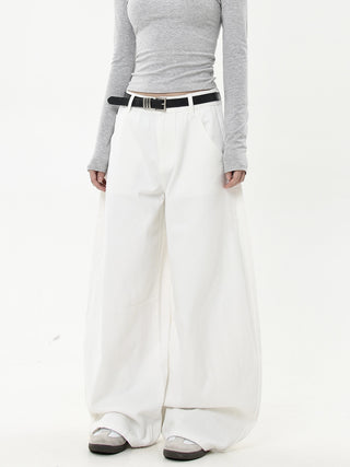 white machete jeans