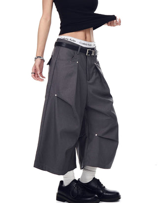 rivet cropped trousers