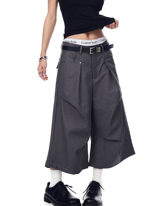 rivet cropped trousers