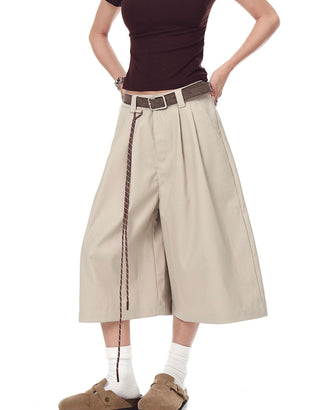 pleated cropped trousers