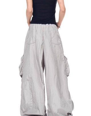multi-pocket paratrooper pants
