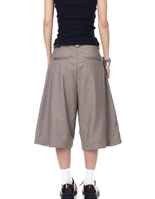 pleated cropped trousers
