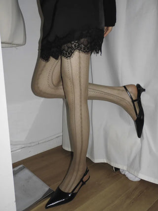 Diverso Line Vertical Pattern Mesh Tucked-Along Pantyhose