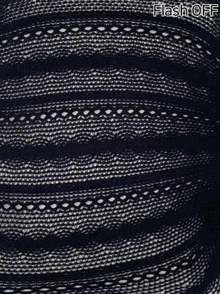 Diverso Line Vertical Pattern Mesh Tucked-Along Pantyhose