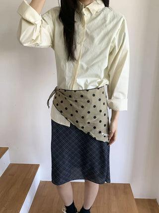 Motte Spot Dot Pattern Ruffle Triangle Scarf