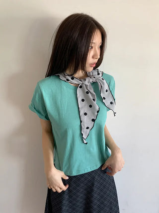 Motte Spot Dot Pattern Ruffle Triangle Scarf