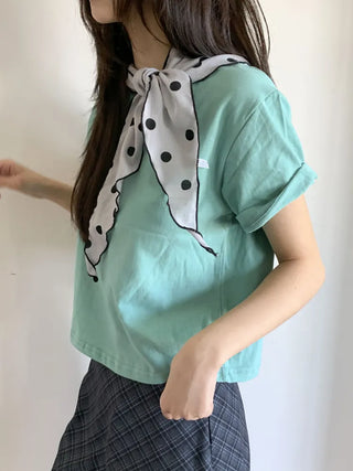 Motte Spot Dot Pattern Ruffle Triangle Scarf