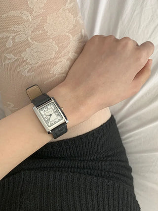 Linear Modern Classic Square Leather Wristwatch
