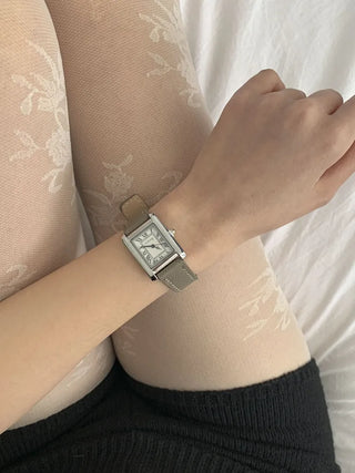 Linear Modern Classic Square Leather Wristwatch