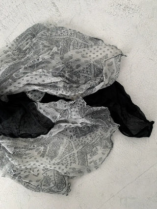 Paisley Half Pattern Wrinkle Long Scarf