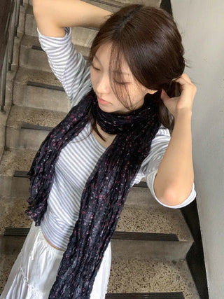 Fore Flower Pattern Wrinkle Long Scarf