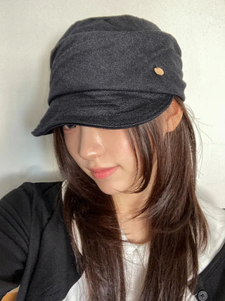Denny Cas Metal Pendant Newsboy Cap