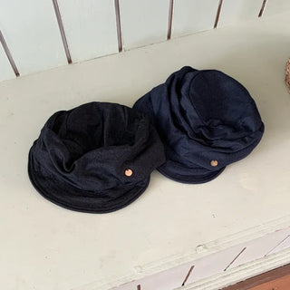 Denny Cas Metal Pendant Newsboy Cap