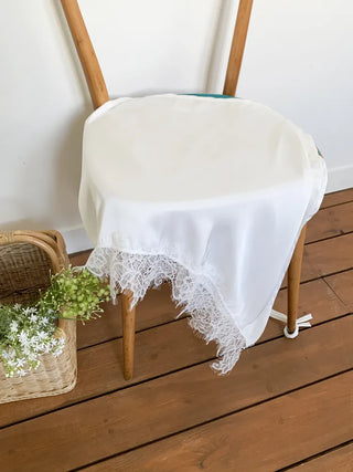 Poining Lace Layered Satin Wrap Skirt