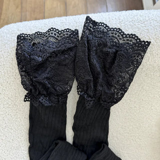 Rot Lace Ribbed High Knee Long Socks