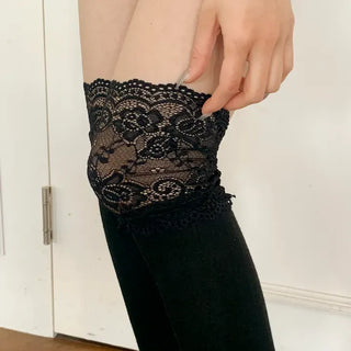 Rot Lace Ribbed High Knee Long Socks