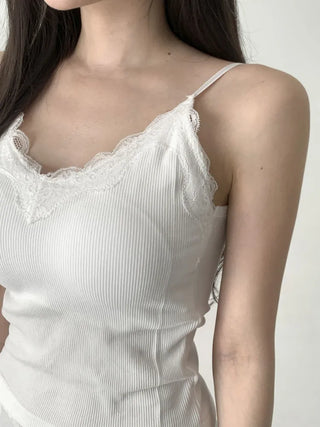 Supi Lace Ribbed V-Neck Cap Bralette Sleeveless