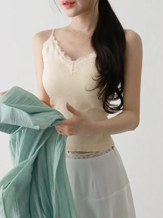 Supi Lace Ribbed V-Neck Cap Bralette Sleeveless