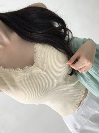Supi Lace Ribbed V-Neck Cap Bralette Sleeveless