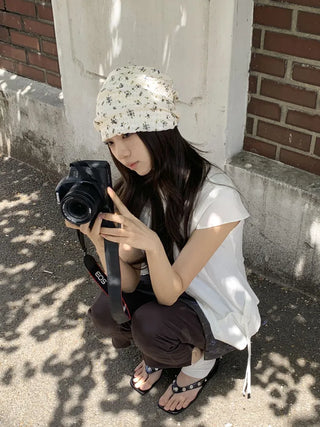 Loewe Flower Small Floral Embroidery Punched Loose Beanie Hat
