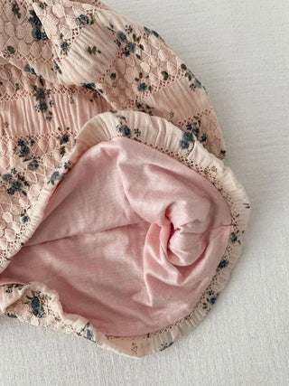 Loewe Flower Small Floral Embroidery Punched Loose Beanie Hat