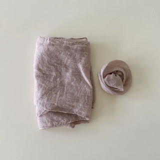 Lia Rose Brooch See-through Wrinkle Long Scarf