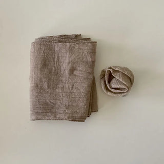 Lia Rose Brooch See-through Wrinkle Long Scarf