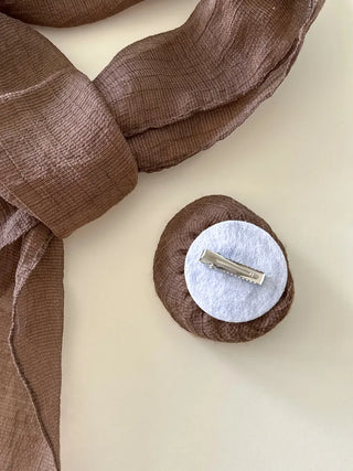 Lia Rose Brooch See-through Wrinkle Long Scarf