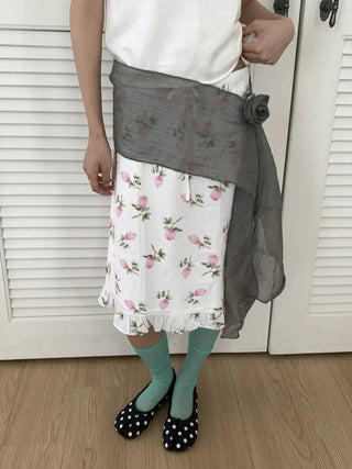 Lia Rose Brooch See-through Wrinkle Long Scarf