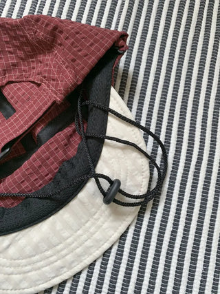 Milk Color Block Check Anorak String Camp Cap