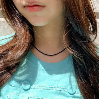 Seed Pop Point Mini Color Bead Choker Necklace