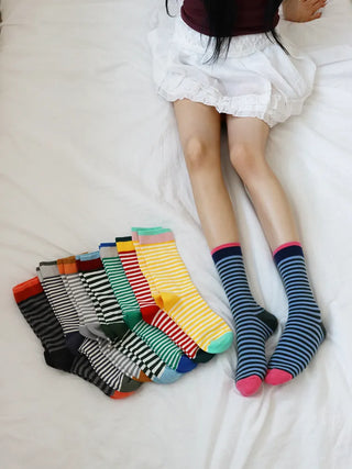 Atomy Stripe Pattern Color Block Socks