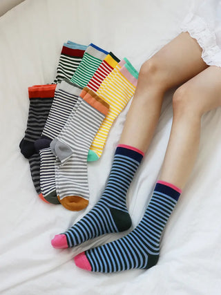 Atomy Stripe Pattern Color Block Socks