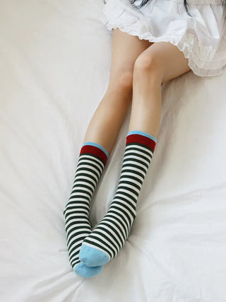 Atomy Stripe Pattern Color Block Socks