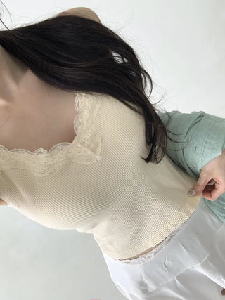 Lace Layered Pattern See-through Built-in Cup Sleeveless Bralette Sleeveless Top Collection