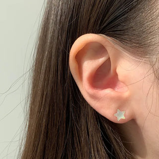 Aurora Silicone Stud Heart Moon Star Hologram Clip-on Earrings 3 Types