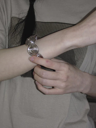 Snail Circle Line Bold Open Bangle Bracelet
