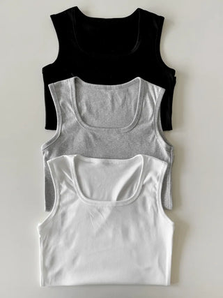 Cover Basic Sleeveless Inner Mango Sleeveless Top