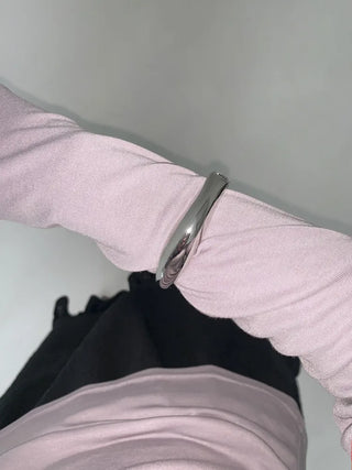 Hot Summer Metal Curved Bold Twist One-Touch Open Bangle Bracelet Collection