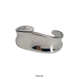 Hot Summer Metal Curved Bold Twist One-Touch Open Bangle Bracelet Collection
