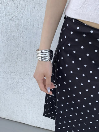 Hot Summer Metal Curved Bold Twist One-Touch Open Bangle Bracelet Collection