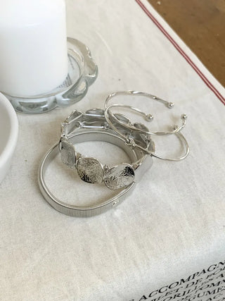 Hot Summer Metal Curved Bold Twist One-Touch Open Bangle Bracelet Collection