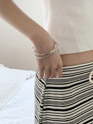 Hot Summer Metal Curved Bold Twist One-Touch Open Bangle Bracelet Collection