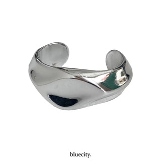 Hot Summer Metal Curved Bold Twist One-Touch Open Bangle Bracelet Collection